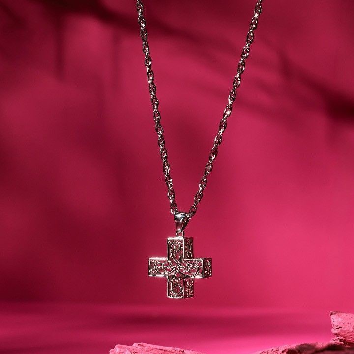 TOMORROW X TOGETHER - '7TH YEAR: A MOMENT OF STILLNESS IN THE THORNS' OFFICIAL MD [NECKLACE] merchandise — detail 8 of 15