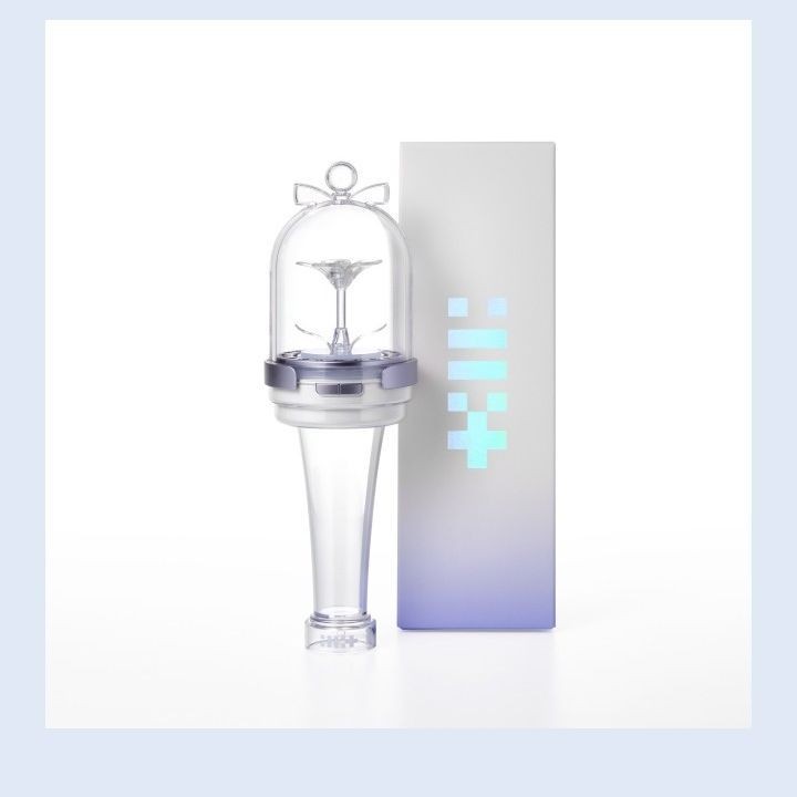 ILLIT — OFFICIAL LIGHT STICK light stick — detail 41 of 45