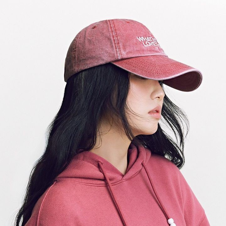 BTS - WORLD TOUR 'ARIRANG' Hoodie (Red) merchandise — detail 12 of 21