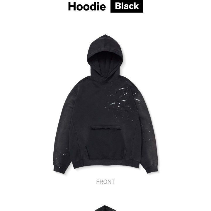 BTS - WORLD TOUR 'ARIRANG' Hoodie (Black) merchandise — detail 2 of 27