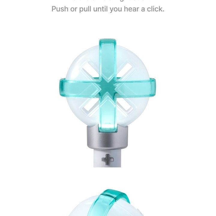 TOMORROW X TOGETHER - OFFICIAL LIGHT STICK KEYRING merchandise — detail 5 of 16
