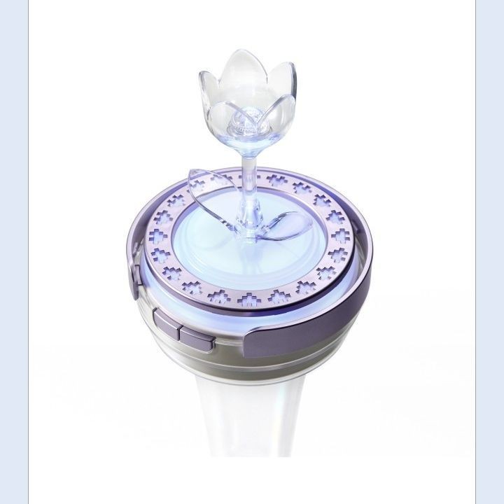 ILLIT — OFFICIAL LIGHT STICK light stick — detail 14 of 45