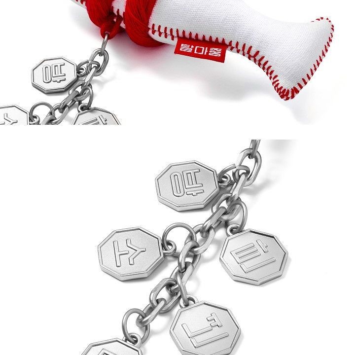 BTS — Fortune Magnet merchandise — detail 10 of 18