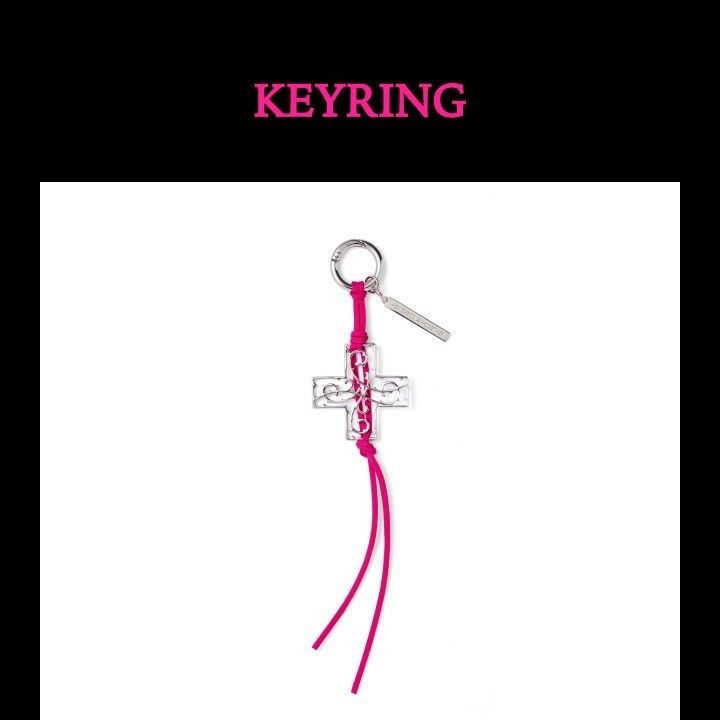TOMORROW X TOGETHER - '7TH YEAR: A MOMENT OF STILLNESS IN THE THORNS' OFFICIAL MD [KEYRING] merchandise — detail 2 of 13