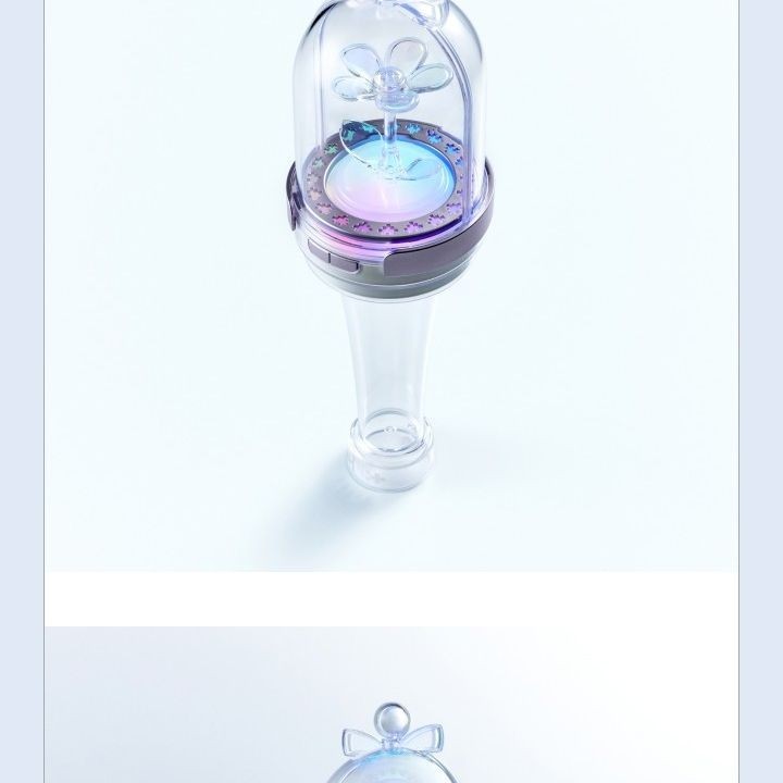 ILLIT — OFFICIAL LIGHT STICK light stick — detail 4 of 45