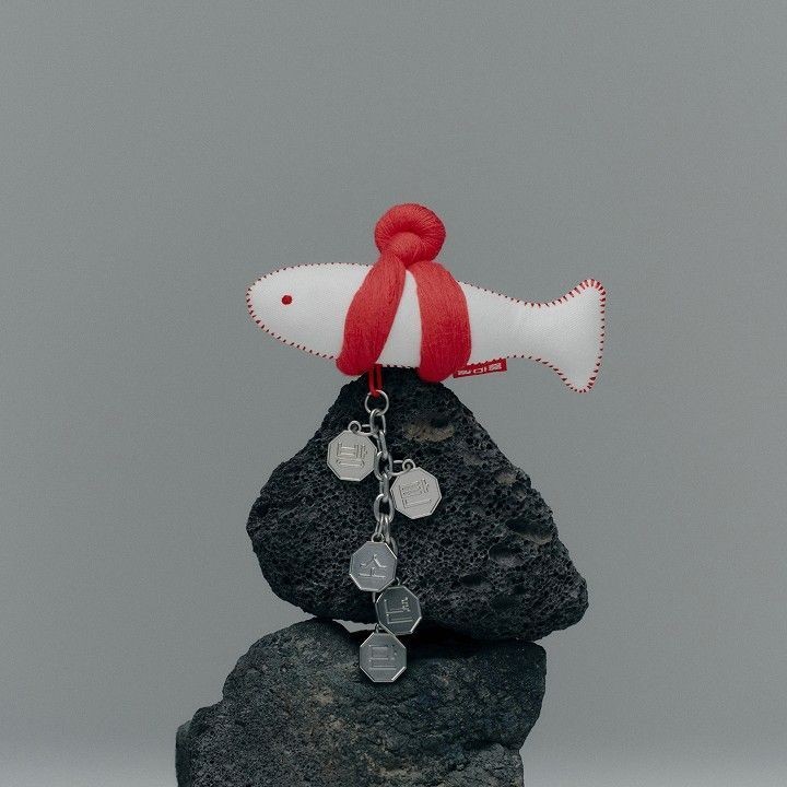 BTS — Fortune Magnet merchandise — detail 12 of 18