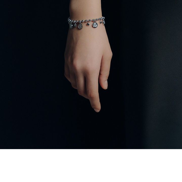 BTS — Bracelet merchandise — detail 17 of 20