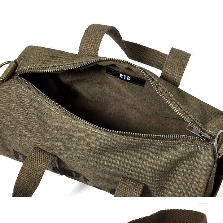 BTS - WORLD TOUR 'ARIRANG' Official Light Stick Bag merchandise — detail 7 of 20