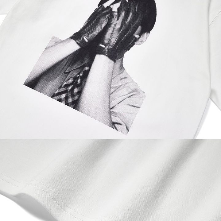 BTS - WORLD TOUR 'ARIRANG' S/S T-Shirt (V) merchandise — detail 5 of 17